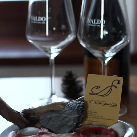 Stalut Puestines Maison d'hôtes 3*